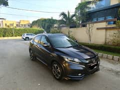 HONDA VEZEL *Z* PACKAGE WHITE INTER. MODEL 2014 REG. 2019 ONLY 74000 KM