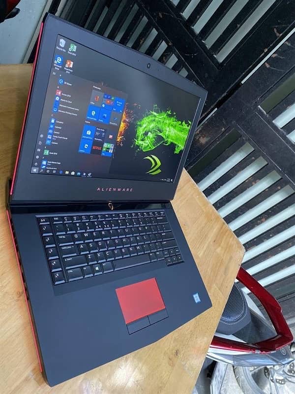Model Name - Alienware 15 R4 2