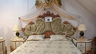 Double bed/king size bed/dressing table/bed set/wooden bed/furniture