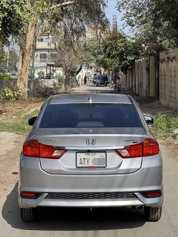 HONDA CITY 1.5 CVT ASPIRE 15