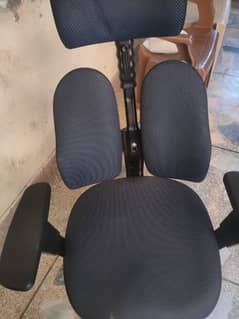 Office Chair – Comfortable & Adjustable