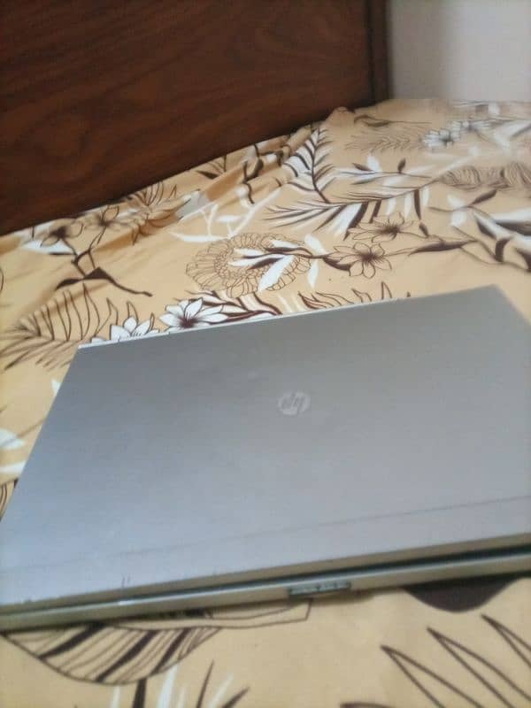 best laptop for school or gaming / urgent sale 0