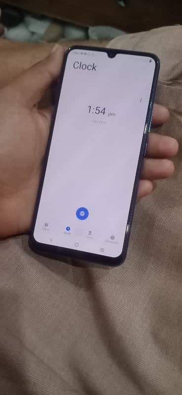 vivo v21e 8+128gb with box charger 10