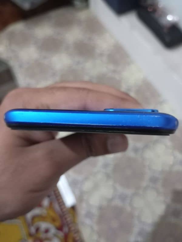 Oppo A54 4