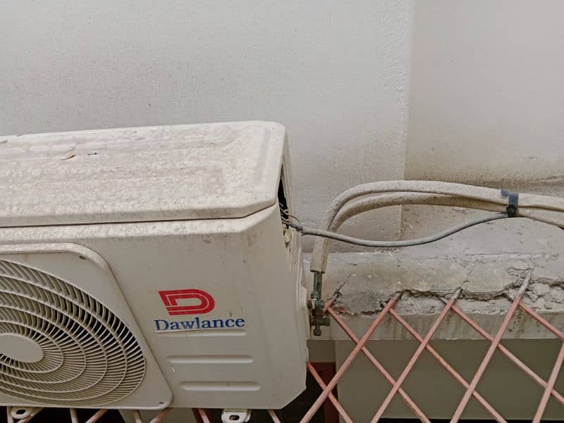 Dawlance DC Inverter AC Excellent condition 11