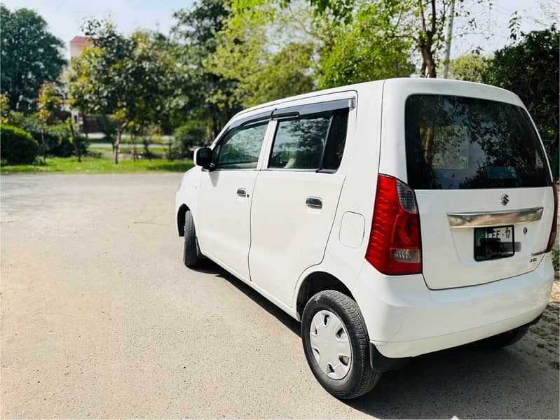 Suzuki Wagon R 2017 1