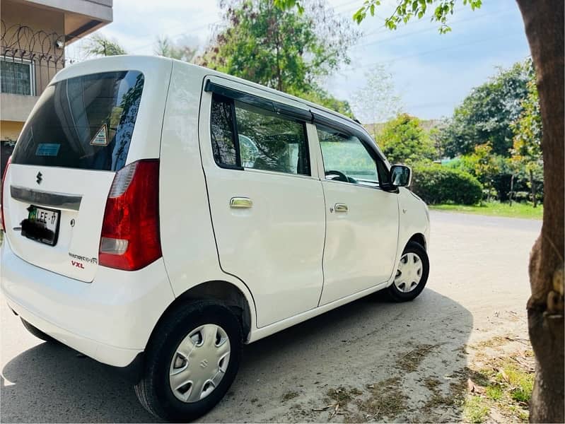 Suzuki Wagon R 2017 3