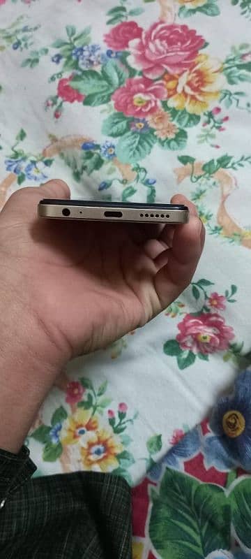 Infinix smart 8pro 3