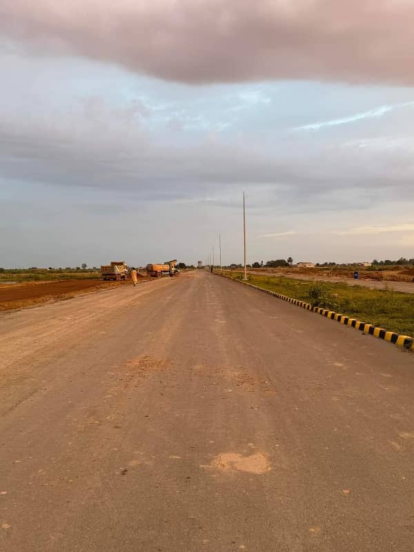 5 Marla Plot For Sale On 150ft Road Prime Location In LDA City! 0