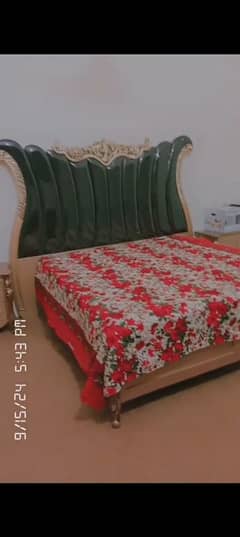 bed set deco paint with showcase urgent for sale