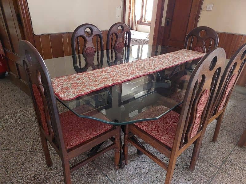 Six Seater Dinning table 1