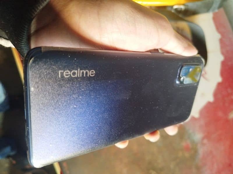 RealMe 7 Pro 4