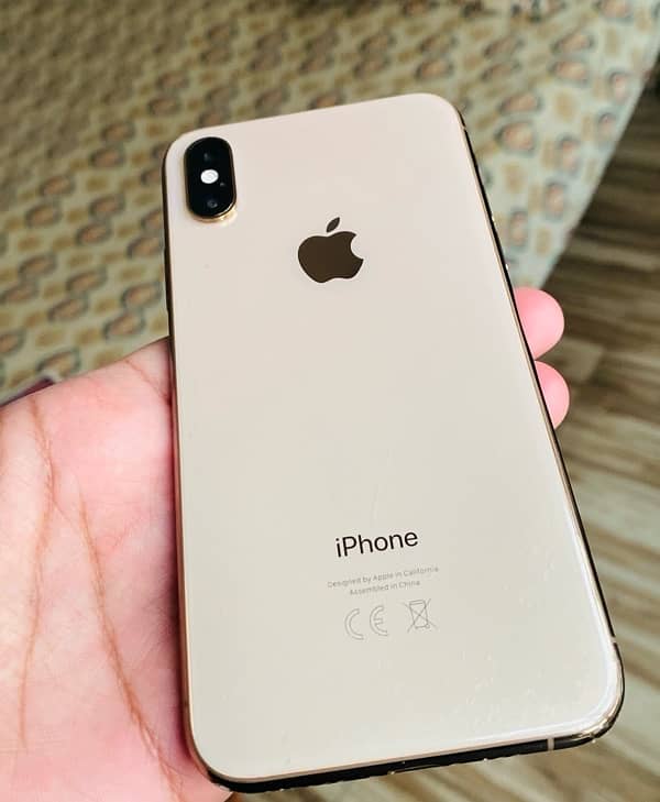 Iphone Xs | 64 Gb | With Box | Pta Approved | 1