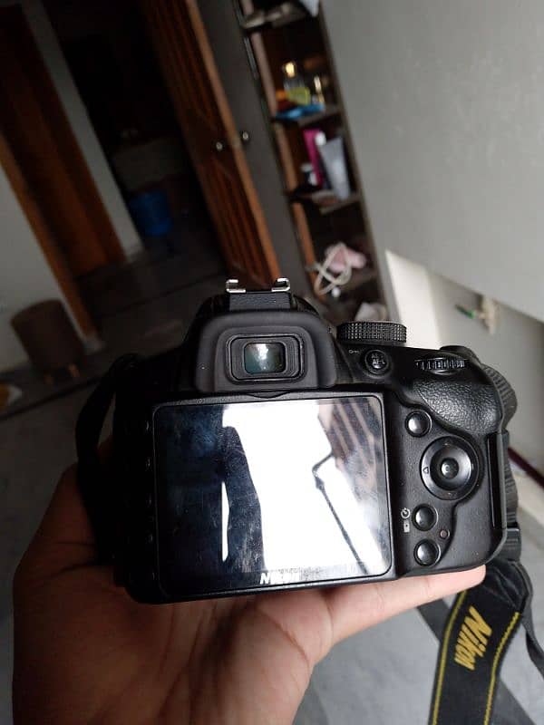 Nikon DSLR D-3200 3