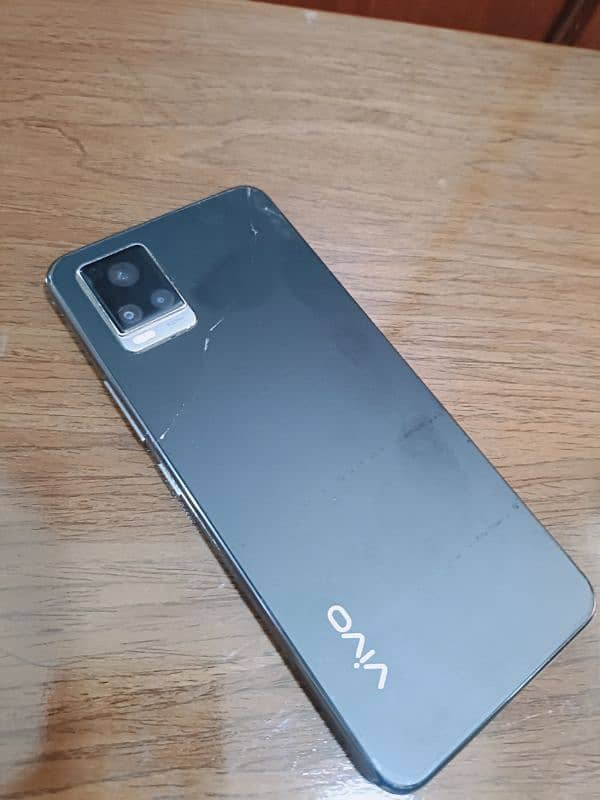 Vivo v20 with box, handsfree charger 1