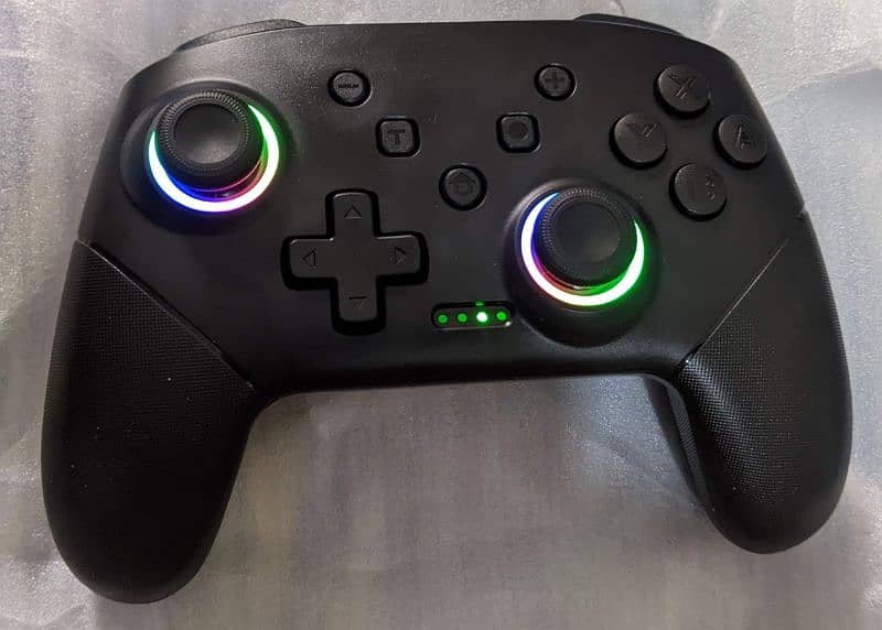 VOYEE SWITCH PRO WIRELESS CONTROLLER 1