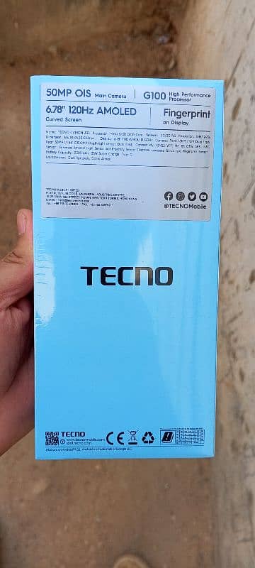 Tecno Camon 30s 3