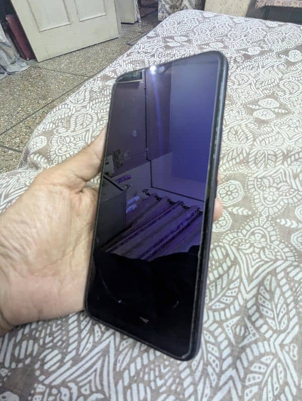 Infinix hot 8 for sale 3