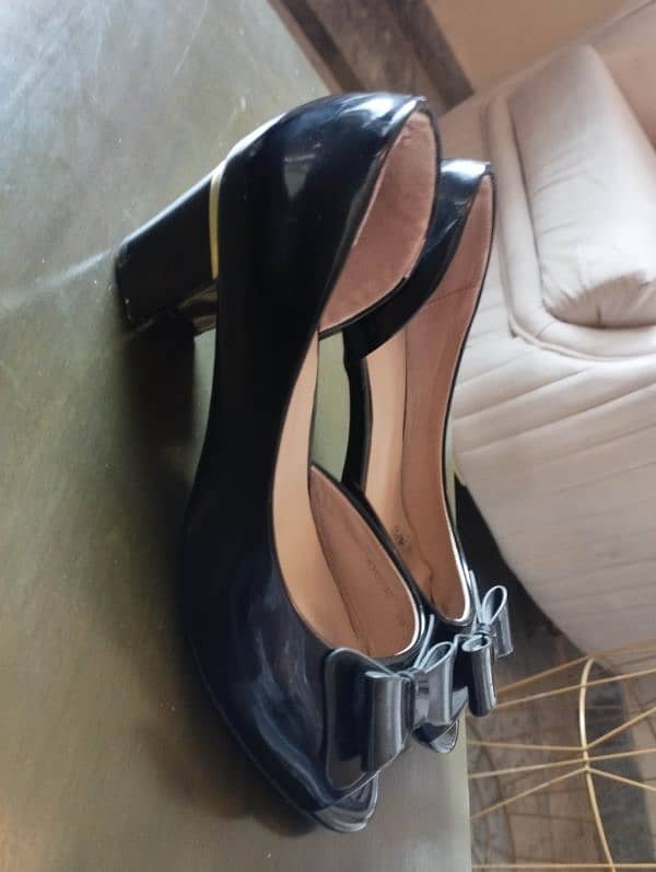 imported shoes, size 38 excellent quality and condition 1