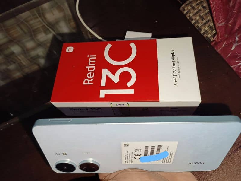 Redmi 13c white 12