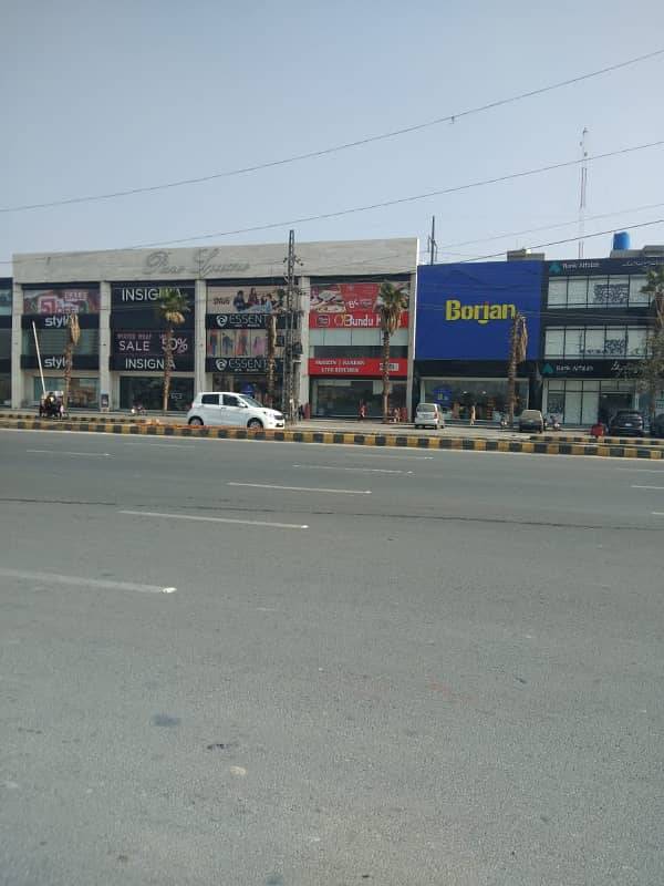 6.5 marla commercial 3 floor building for sale on pine aveneue lahore 2