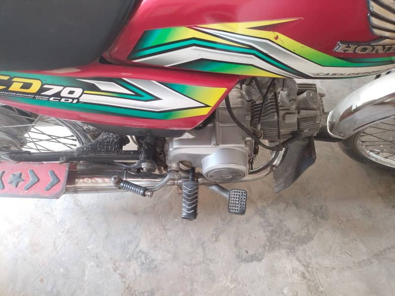 Honda CD 70 2023 4