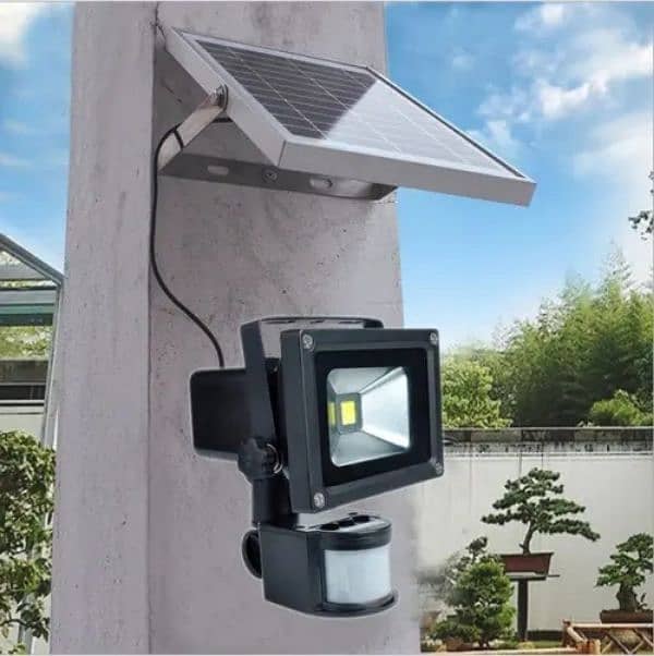 Sensor Light 10W Solar LED Sensing Light with PIR Sensor 1