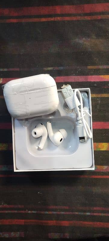 airpods 2 2nd generation 0