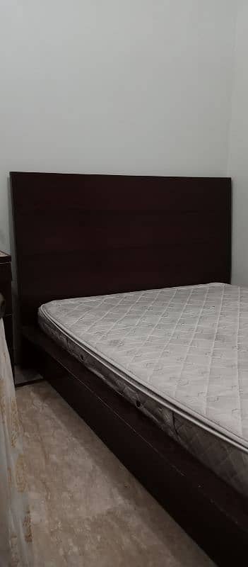 wooden bed set 4