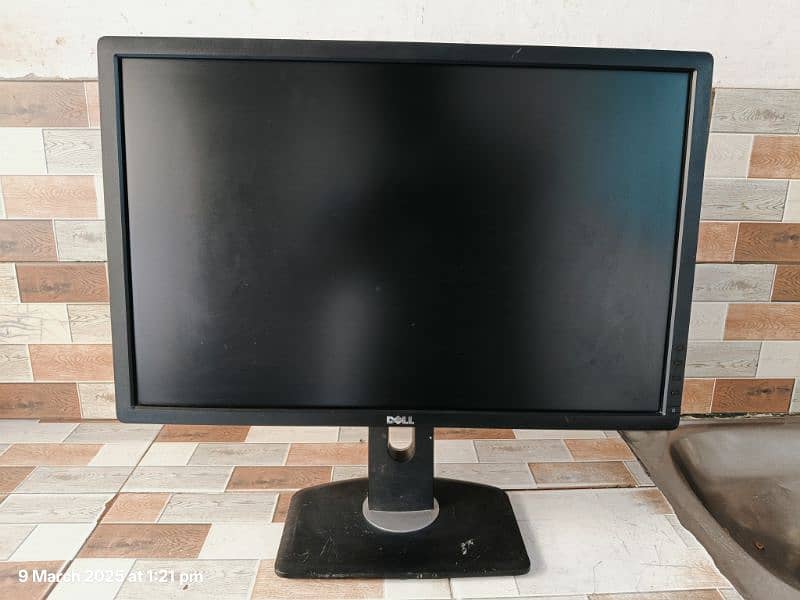 Dell UltraSharp U2412M Black IPS Panel 24 0