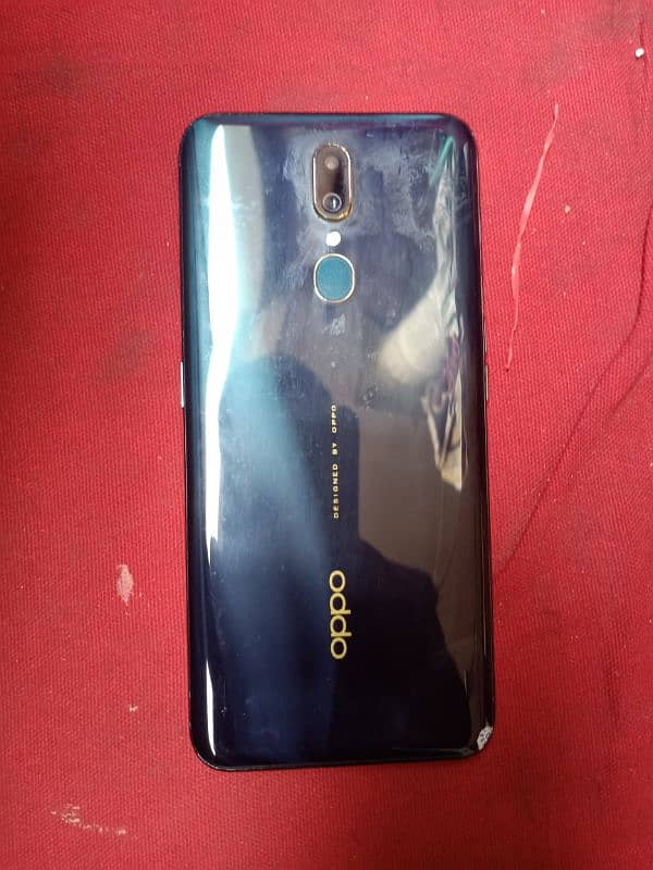 oppo f11 1