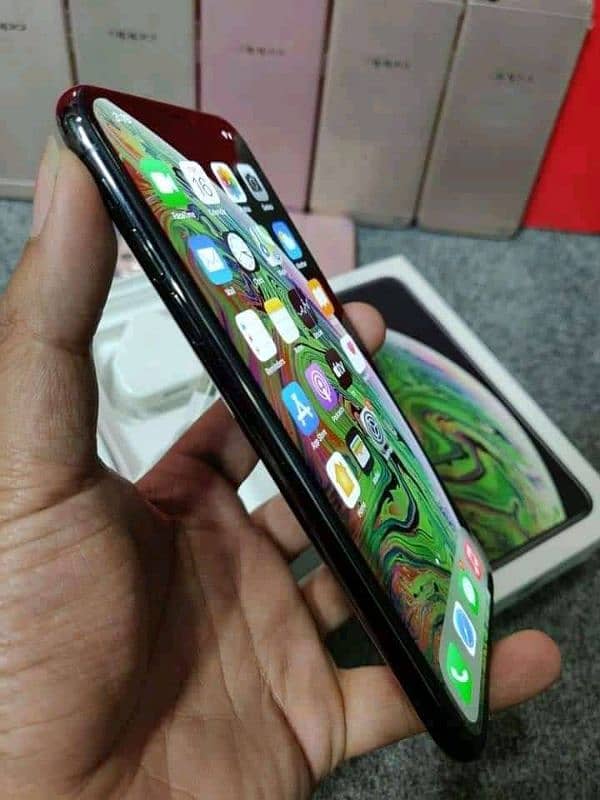 iPhone xs max 1