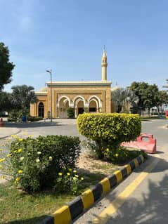 5 Marla Most Beautiful Prime Location Resident Possession Plot For Sale In New Lahore City Phase 3