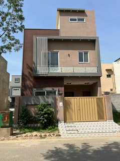 3 Marla Brand New Modern House A+ Construction Hot Location Available For Sale In New Lahore City Phase 22