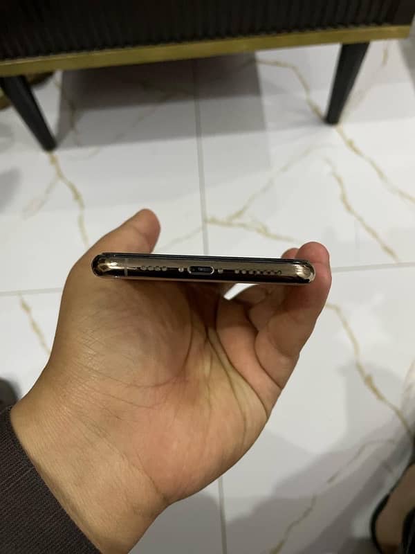 Iphone Xs max 1