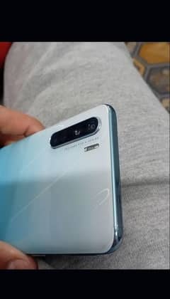 OPPO F15.