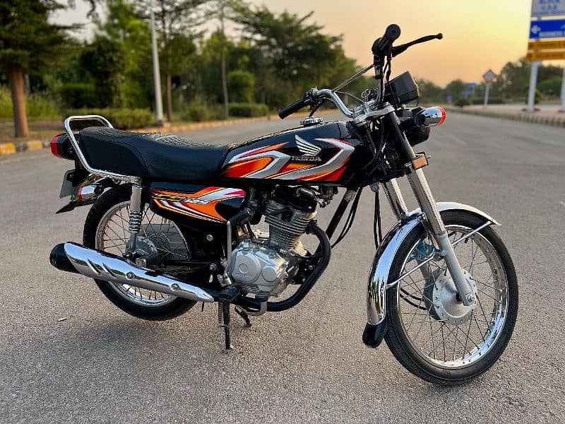 Honda CG 125 Model 2022 3