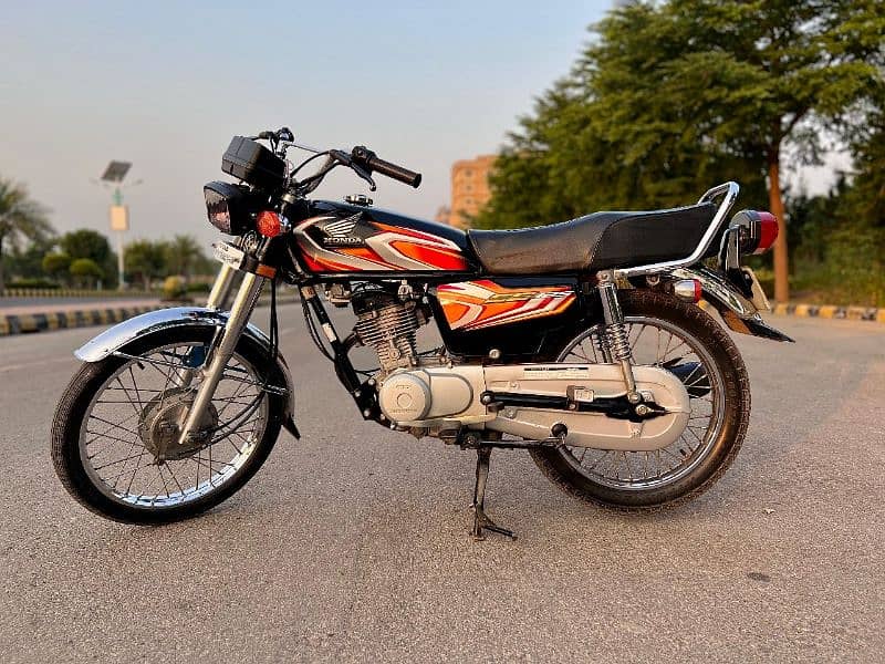 Honda CG 125 Model 2022 8