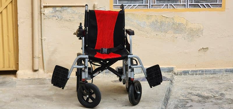 Electric wheelchair 0