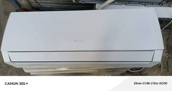 Gree 1 ton DC inverter AC