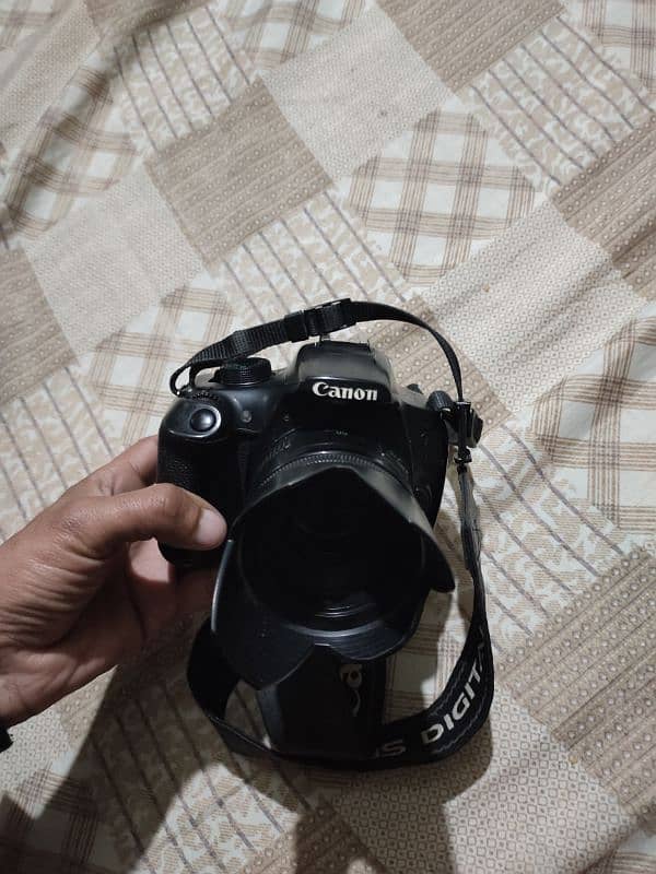 canon 1200d camera 3