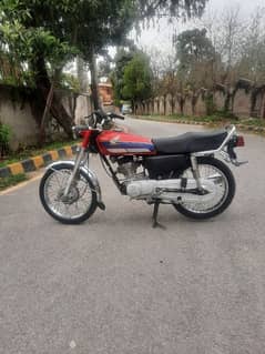 Honda 125 euro 2 islamabad number