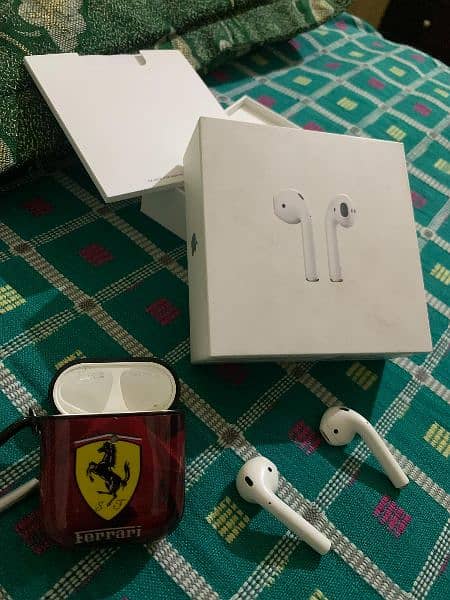 Apple airpods 2 2