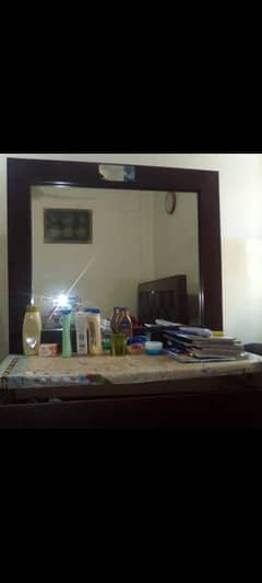 dress table mirror