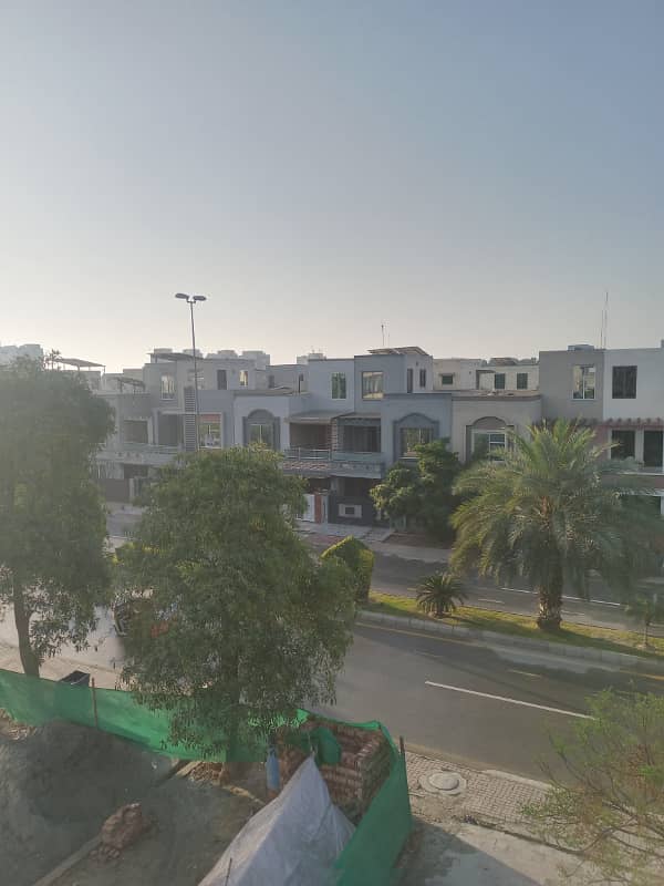 FOR RENT VERY REASONABLE PRICE 2 BED ROOM FULL FURNISHED APARTMENT IN SECTOR C BAHRIA TOWN LAHORE 16