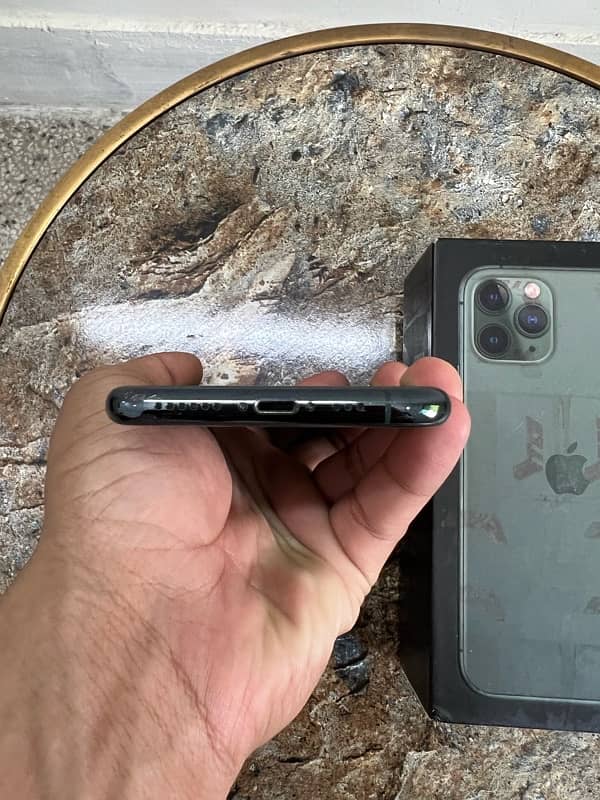 Iphone 11 pro pta approved 4