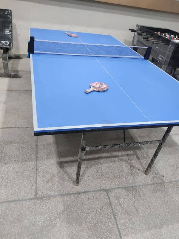 table tennis table foosball football game handball hand ball bawa gut 1