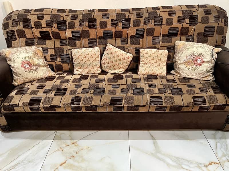 5 seater fabricated sofa set 2