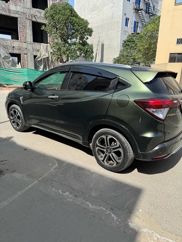 Honda Vezel 2016 1