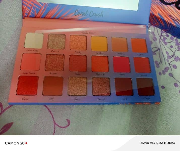 coral rush eye palette 1